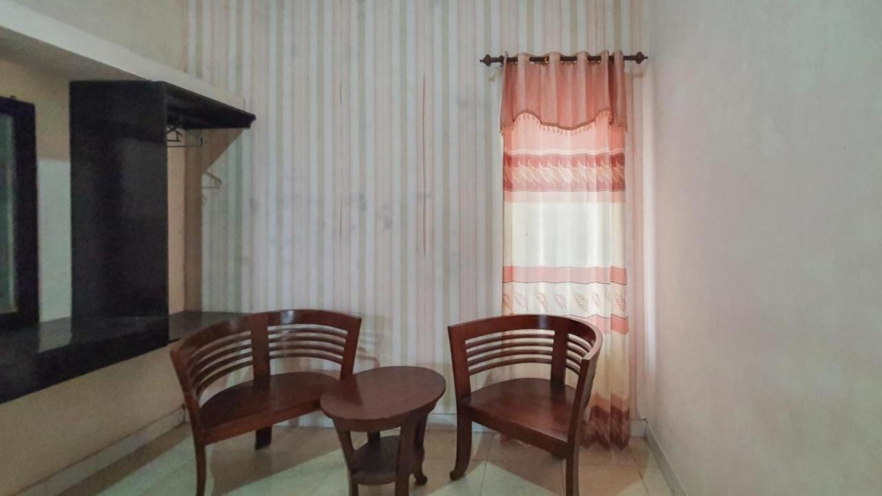 Reddoorz At Pujon Malang Batu (East Java) Exterior foto
