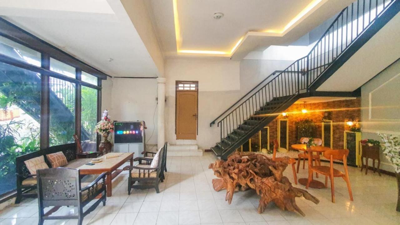 Reddoorz At Pujon Malang Batu (East Java) Exterior foto