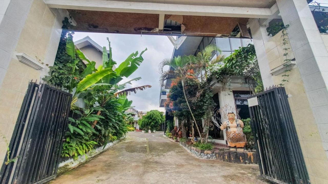 Reddoorz At Pujon Malang Batu (East Java) Exterior foto